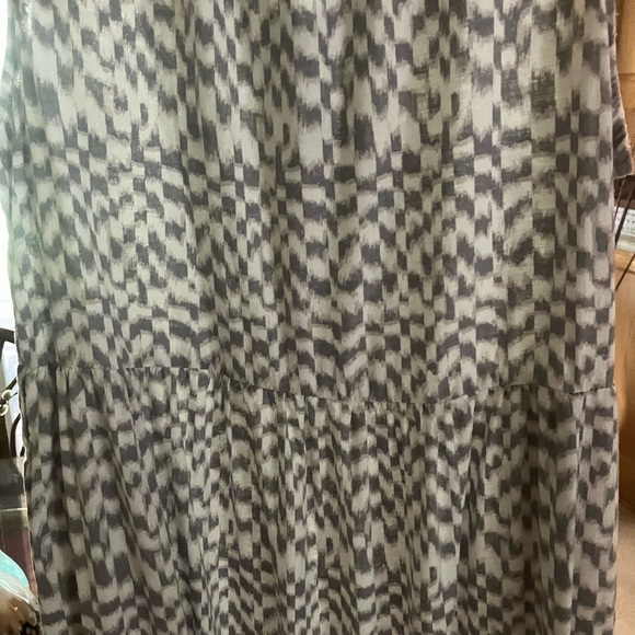$45 Universal Thread gray & white midi sundress. Pleated top, tassel tie. Sz Med - Picture 8 of 12
